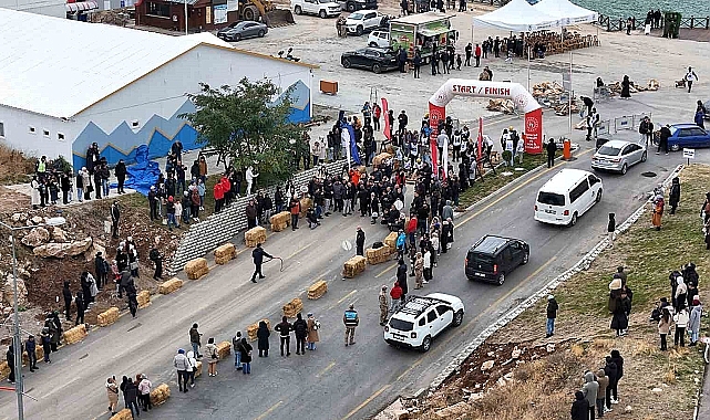 Formulaz tahta araba yarışları Ergan Dağı'nda yapıldı