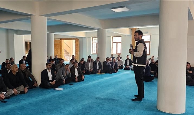 Hakkari'de din görevlilerine seminer verildi
