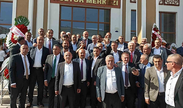 Hakkarili muhtarlar konfederasyon seçimi için oy kullandı