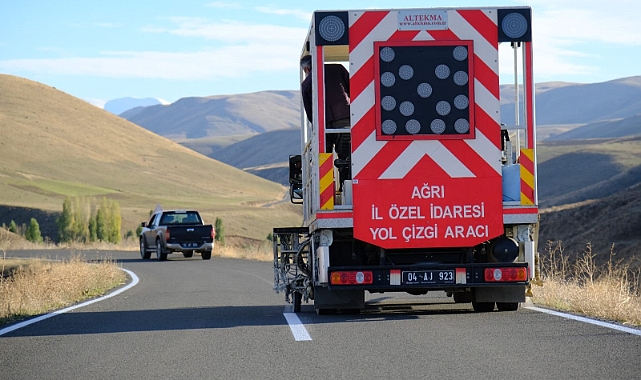 Hamur'da  Kaçmaz - Çağlayan yolu çizgi çalışması tamamlandı