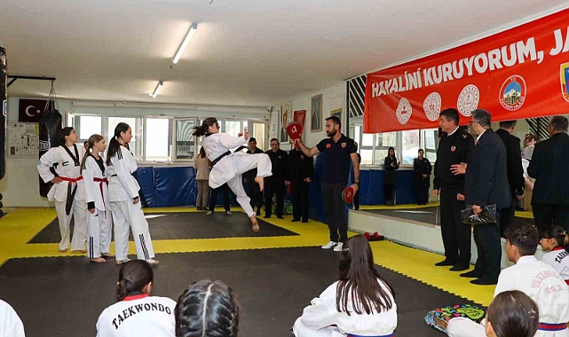 İl Jandarma Komutanı Dedebağı’ndan Erva Develi Spor Kulübü’ne ziyaret
