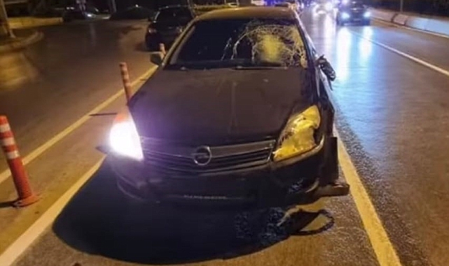 İzmir’de otomobilin çarptığı genç yaşamını yitirdi