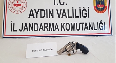 Jandarma ruhsatsız silah taşıyanları affetmedi: 10 gözaltı