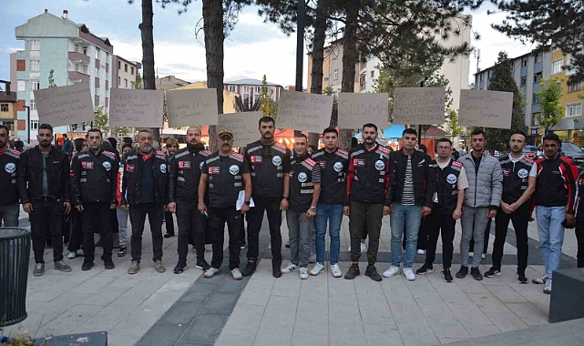 Kadına şiddete tepki gösterdiler