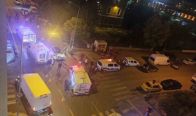 Kars'ta trafik kazası: 3 yaralı