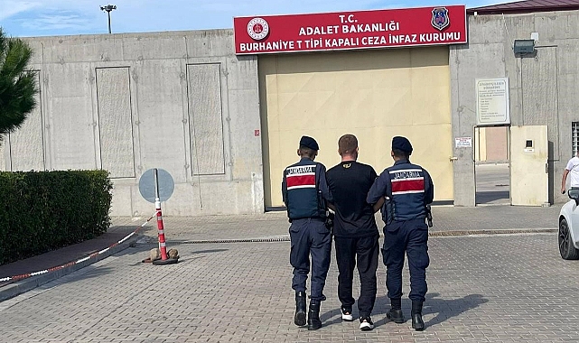 Kesinleşmiş hapis cezası bulunan kişi kordon sefası yapacakken jandarmaya yakalandı