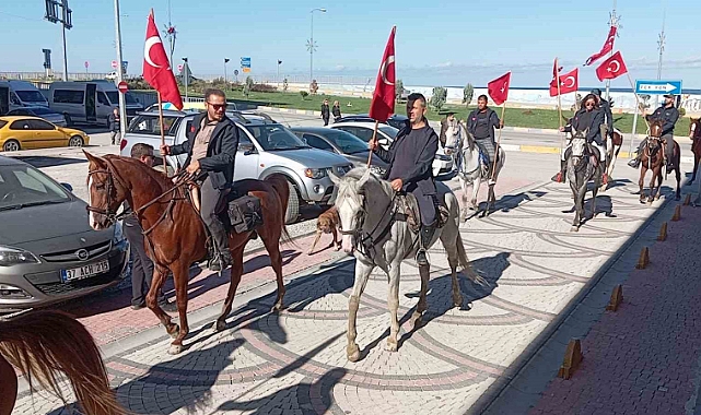 Kurtuluş Savaşı’nın simgesi İstiklal Yolu’nda anlamlı sürüş