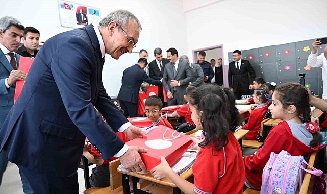Malatya'da tamamlanan okulun açılışı yapıldı