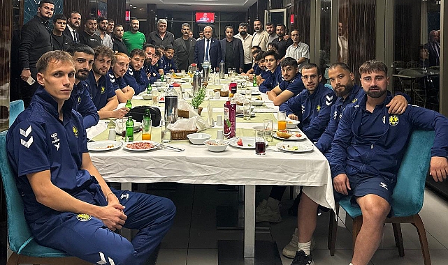 Manisa Celali Aşireti Derneği Ağrıspor’a destek verdi