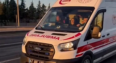 Mardin’de otomobil tıra arkadan çarptı: 3 yaralı