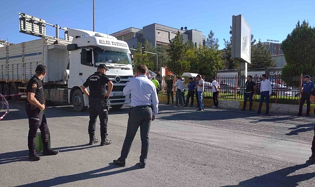 Mardin’de tırın çarptığı kadın hayatını kaybetti