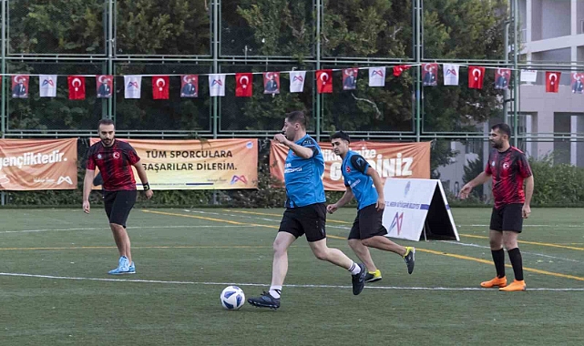 Mersin Büyükşehir Belediyesi ’3. Birimler Arası Futbol Turnuvası’ başladı