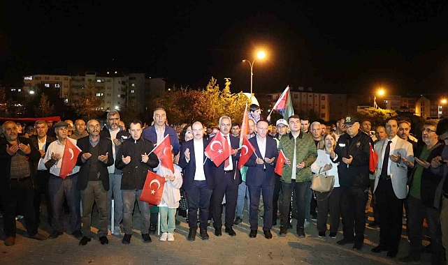 Oltu'da Filistin'e destek yürüyüşü düzenlendi