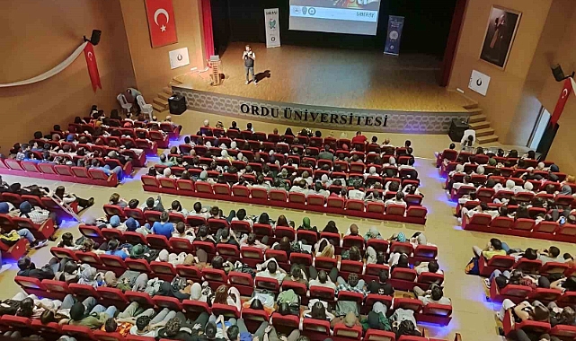 Ordu’da üniversite öğrencileri, siber suçlara karşı bilgilendirildi