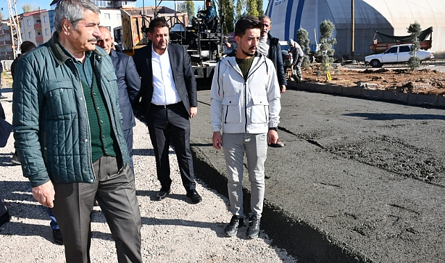 Patnos'ta Beton Yol Projesi Hayata Geçirildi
