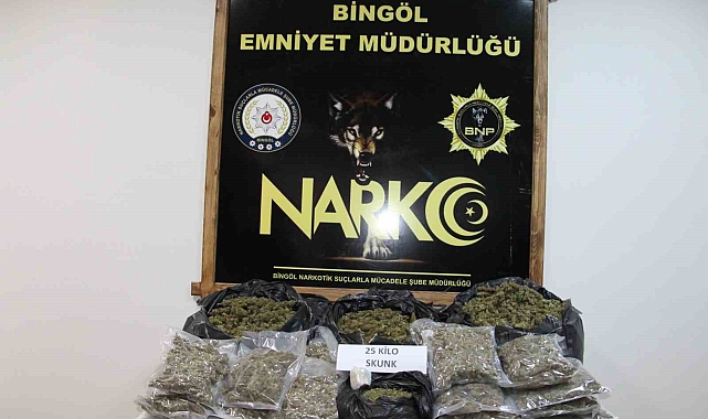 Polis ekipleri uyuşturucuya geçit vermiyor