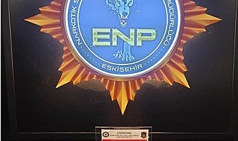 Polis ekiplerinin uyuşturucu operasyonunda 4 şüpheli yakalandı