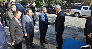 Sağlık Bakanı Memişoğlu, Kars’ta