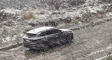 Sarıkamış’ta yoğun kar yağışı etkisini sürdürüyor