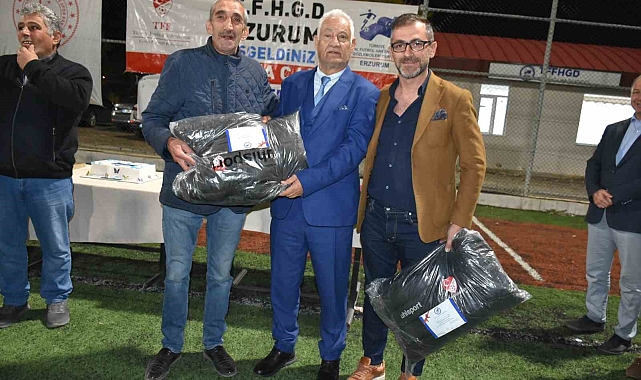 Sezonu açtı hakemler