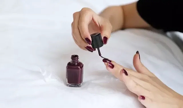 Tırnaklarınızdan çıkarmak istemeyeceksiniz! Black Cherry nedir?