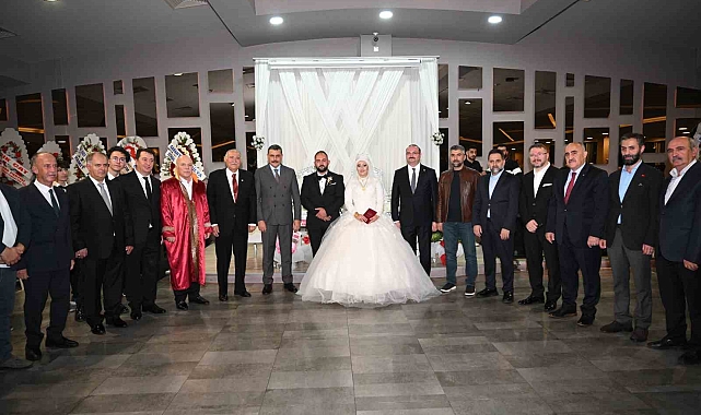 Türkez ve Hacıoğlu ailesinin mutlu günü