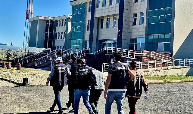 Uyuşturucu taciri 3 kişi tutuklandı
