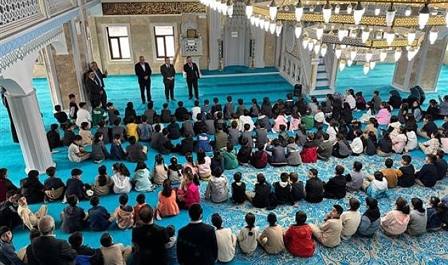Vali Yardımcısı Berber: "Cami, dinimiz İslam'ın kurumsallaşmış temel değerlerinden biridir"