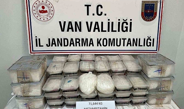 Van'da 71 kilo 629 gram metamfetamin ele geçirildi