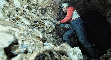 Yerin 65 metre altında lületaşını anlattılar