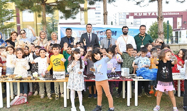Yeşilyurt'ta öğrencilere tarım sevgisi aşılanıyor
