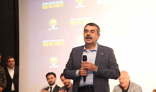"Yılda 250 milyon adet kitap çocuklarımızın masasında"