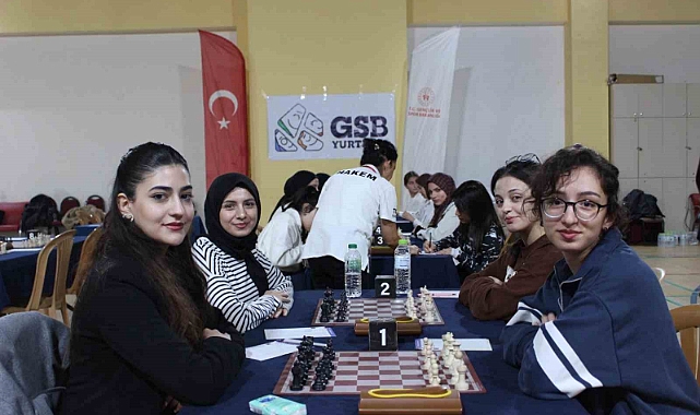 Yurt lig satrançta madalyalar sahiplerini buldu