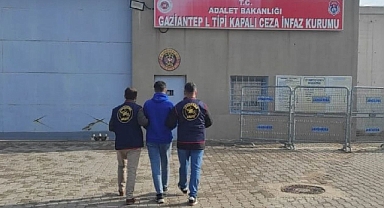 11 yıl hapis cezası bulunan dolandırıcı JASAT baskınıyla yakalandı