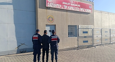 15 yıl hapis cezası bulunan şahıs JASAT’tan kaçamadı