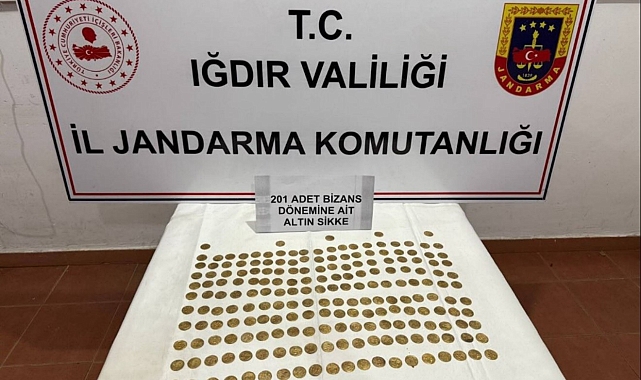201 Tarihi altın sikke ele geçirildi