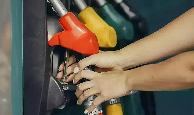 21 Kasım 2024 Perşembe Güncel Akaryakıt Fiyatları: Bugün Benzine, Mazota Zam Var Mı? Opet ve Petrol Ofisi Fiyatları Güncel...