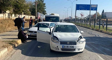 Adıyaman’da 4 araç bir birine girdi