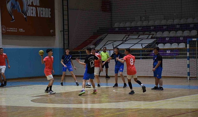 Afyonkarahisar’da bu sezon spor alanında 970 müsabaka düzenlenecek