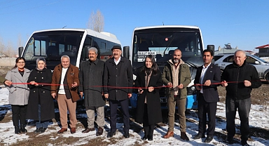 Ağrı Belediyesi Ulaşım Ağını Güçlendirmeye Devam Ediyor
