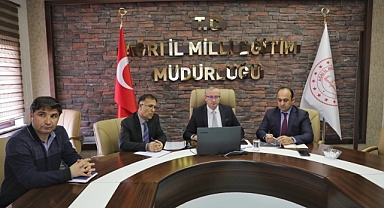 Ağrı'da "Ağrı'nın Zirvesinde Teknoloji Yarışması" için çevrimiçi toplantı düzenlendi