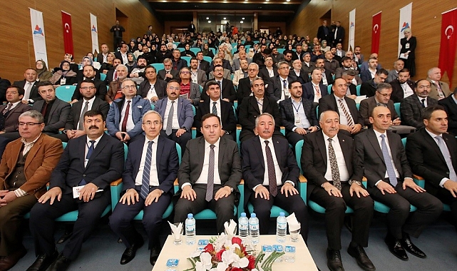 AİÇÜ'de 8. Uluslararası Ahmed-i Hani sempozyumu başladı