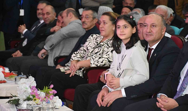 AK Parti Aziziye'de kongre heyecanı