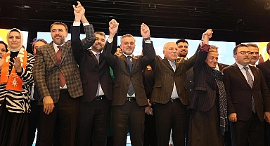 Ak Parti kongre heyecanı Yakutiye'de başladı