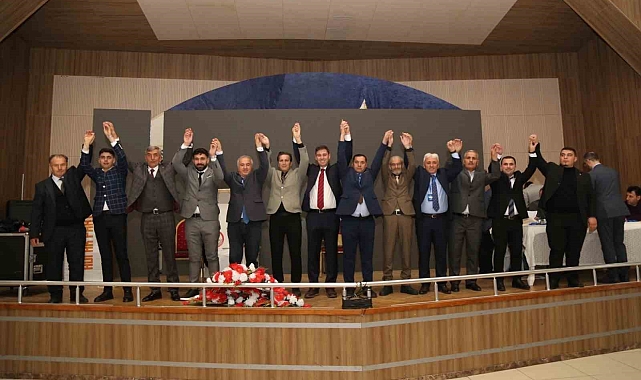 Ak Parti Oltu 'Oğuzhan Yavuz'la devam dedi