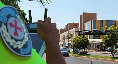 Antalya’da 15 günde 7 bin 746 araç ve sürücüye trafik cezası