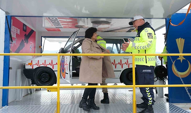 Ardahan'da emniyet kemerinin önemine dikkat çekildi
