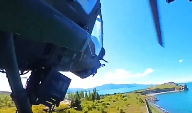 Atak helikopterin kamerasından Van Gölü