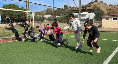 Aydın’da minikler, spor alışkanlığı kazanıyor