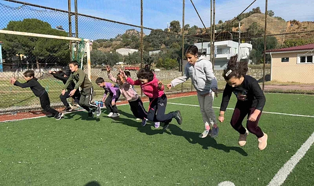 Aydın’da minikler, spor alışkanlığı kazanıyor
